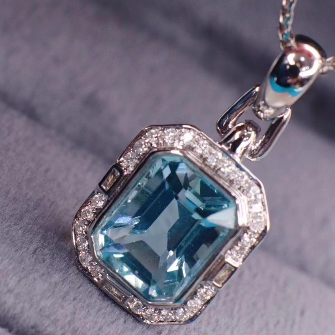 14k Gold 2.93 Ctw Natural Aquamarine & Diamond Pendant( Without Chain ) - 3