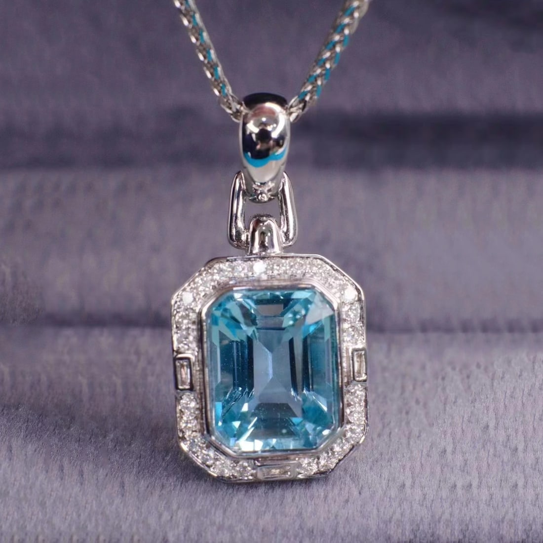 14k Gold 2.93 Ctw Natural Aquamarine & Diamond Pendant( Without Chain ) - 4