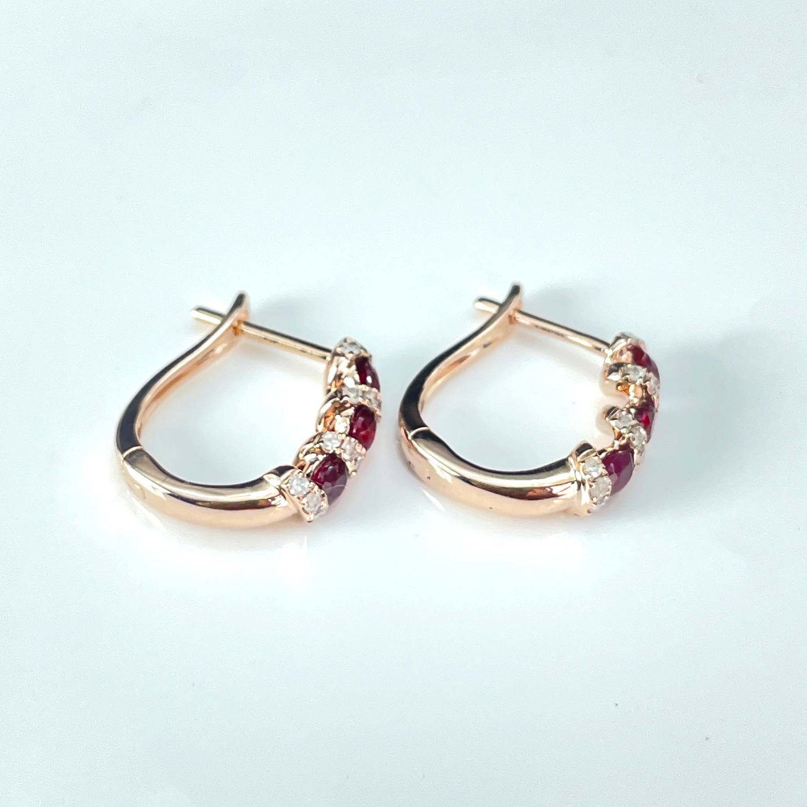 14k Gold 0.55 Ct Natural Ruby & Diamond Earrings - 4