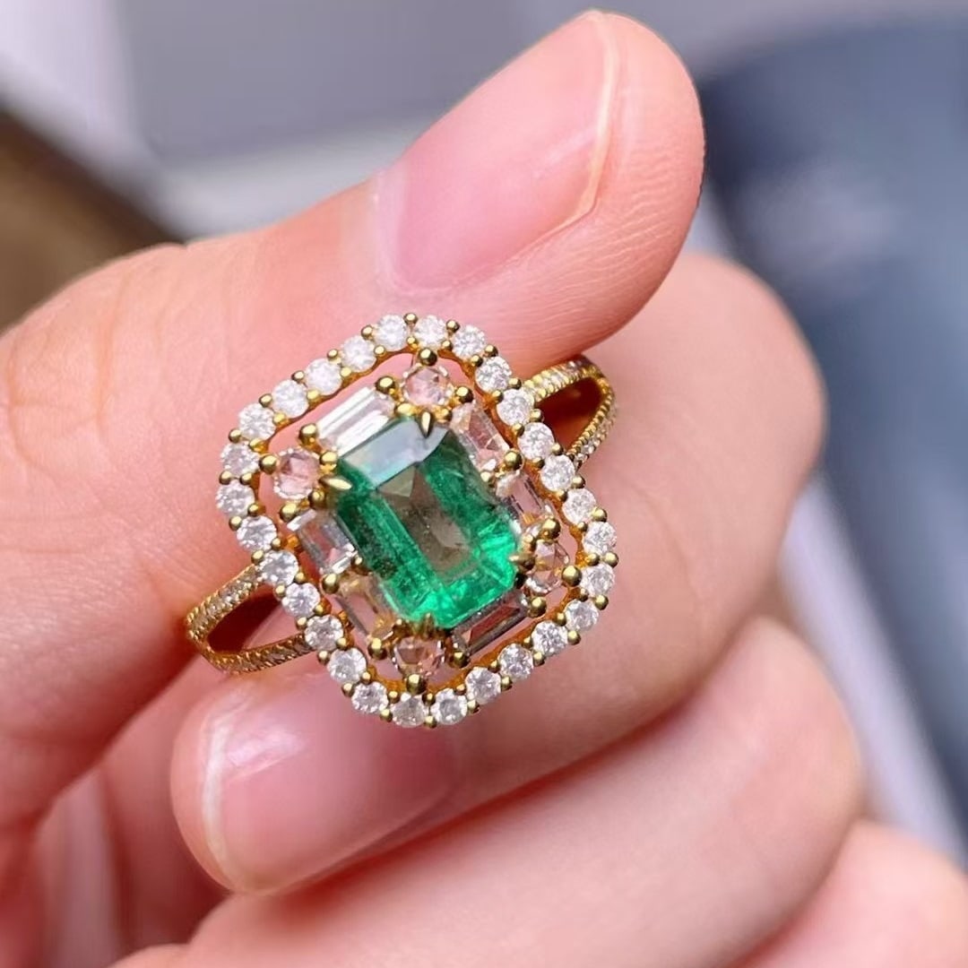 14k Gold 1.2 Ct Natural Emerald & Diamond Ring - 2