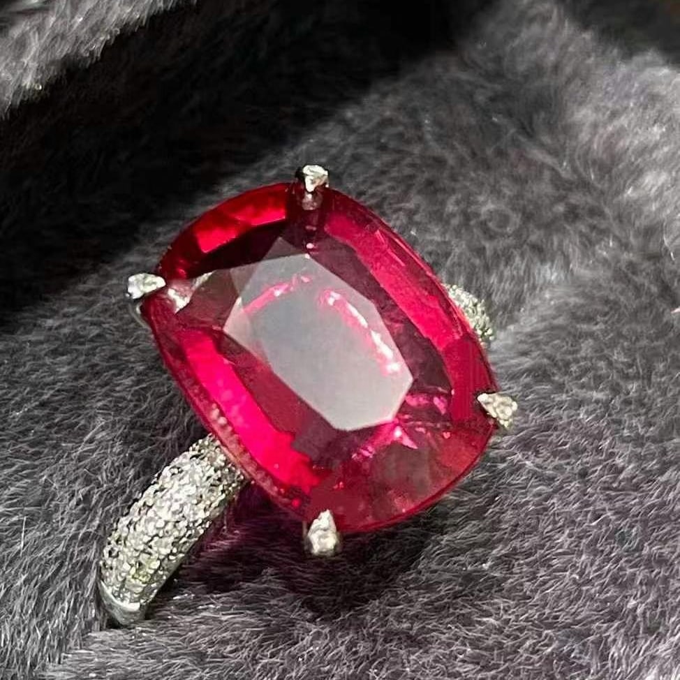 14k Gold 5.06 Ct Natural Tourmaline & Diamond Ring - 4