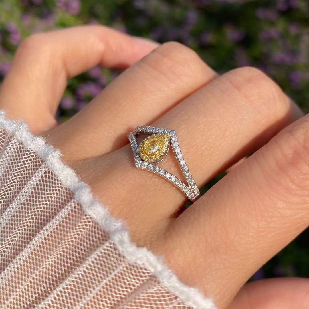 14k Gold 0.48 Ctw Natural Yellow Diamond & Diamond Ring - 3