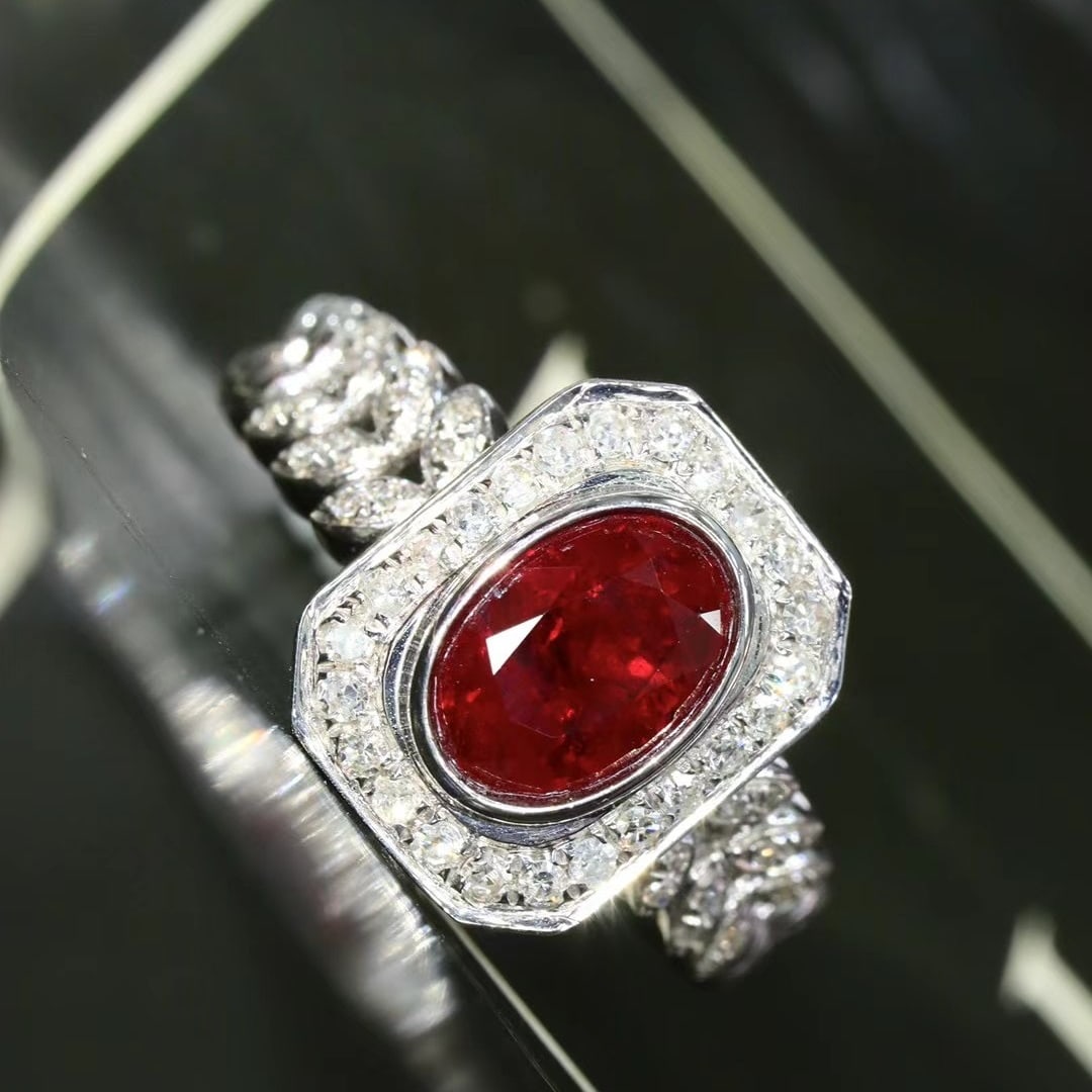 14k Gold 1.63 Ctw Vivid Red Natural Ruby & Diamond Ring - 4
