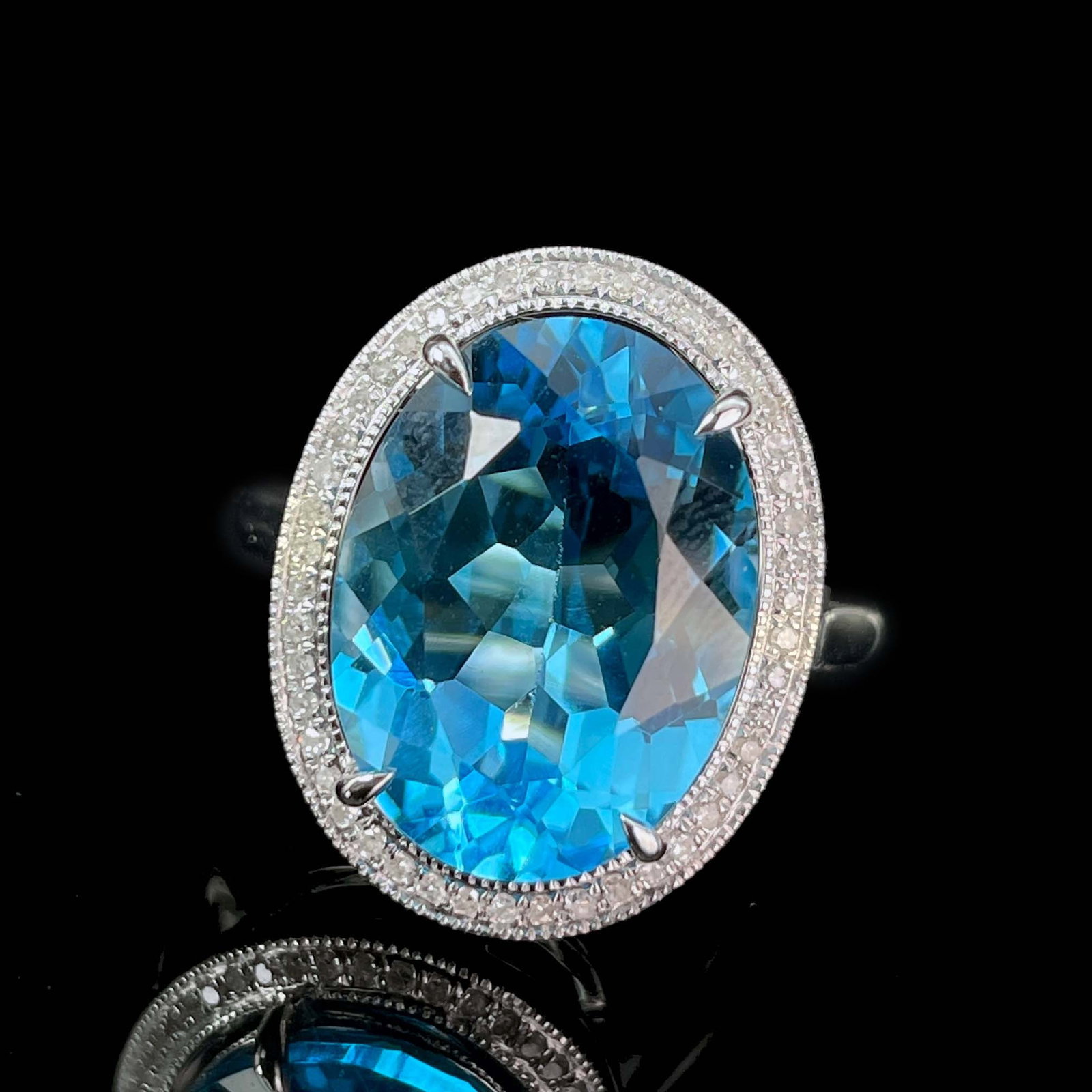 14k Gold 7.53 Ctw Natural Topaz & Diamond Ring - 5