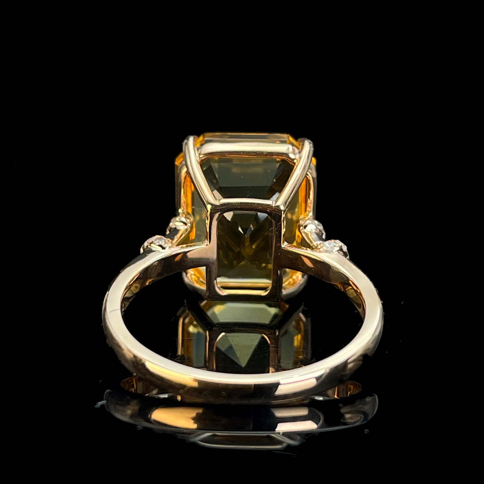14k Gold 5.8 Ct Natural Citrine & Diamond Ring - 5