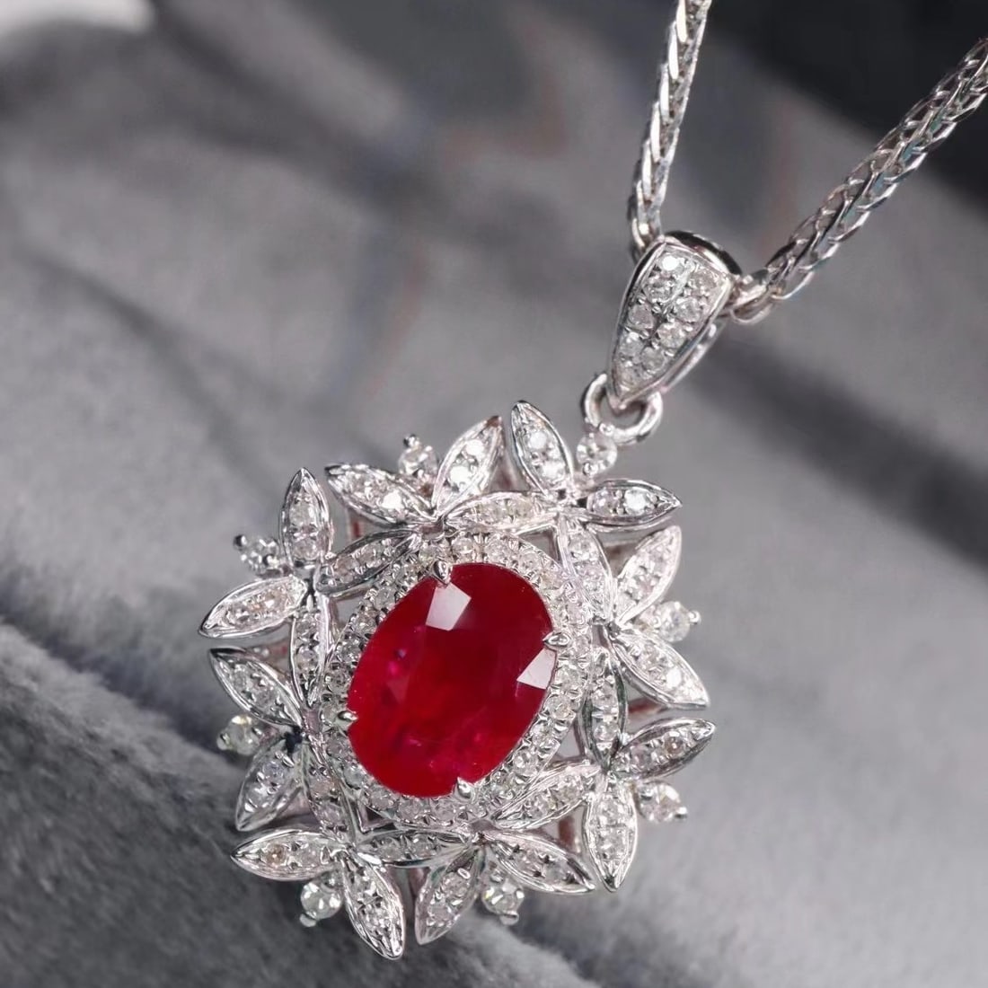 14k Gold 1.40 Ctw Natural Ruby & Diamond Pendant( Without Chain ) - 4