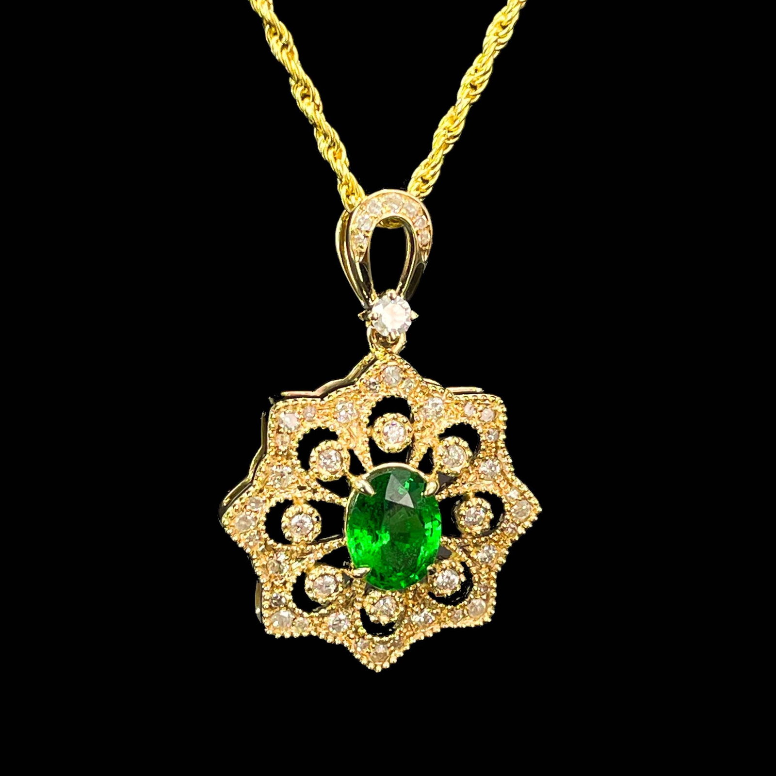 14k Gold 1.26 Ctw Vivid Green Natural Tsavorite & Diamond Pendant( Without Chain ) - 3