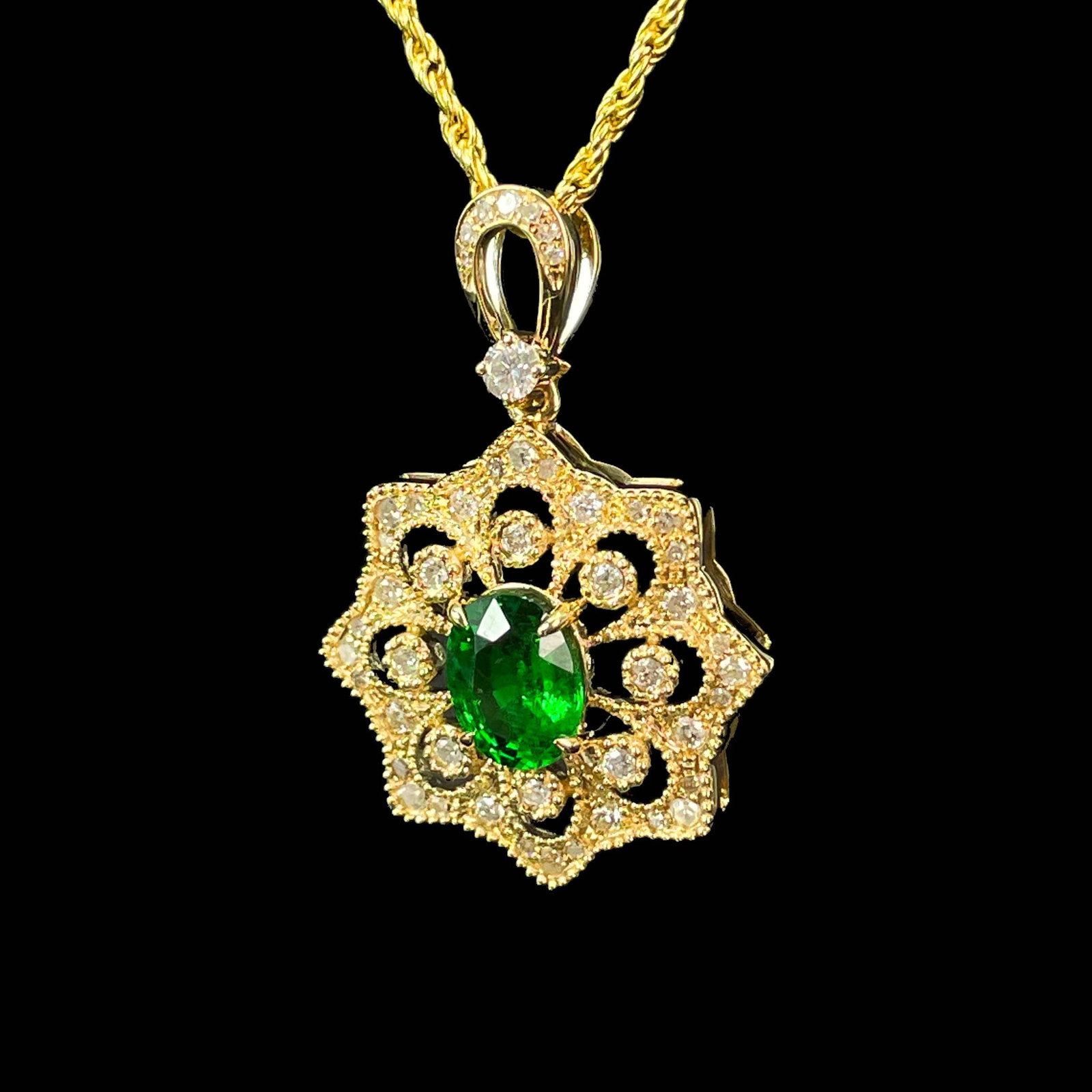 14k Gold 1.26 Ctw Vivid Green Natural Tsavorite & Diamond Pendant( Without Chain ) - 4
