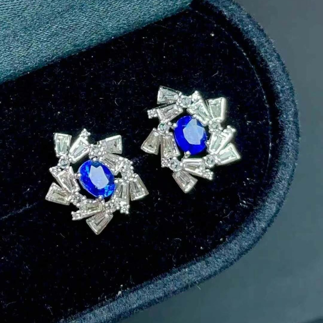 14k Gold 0.8 Ct Natural Sapphire & Sapphire Earrings - 5