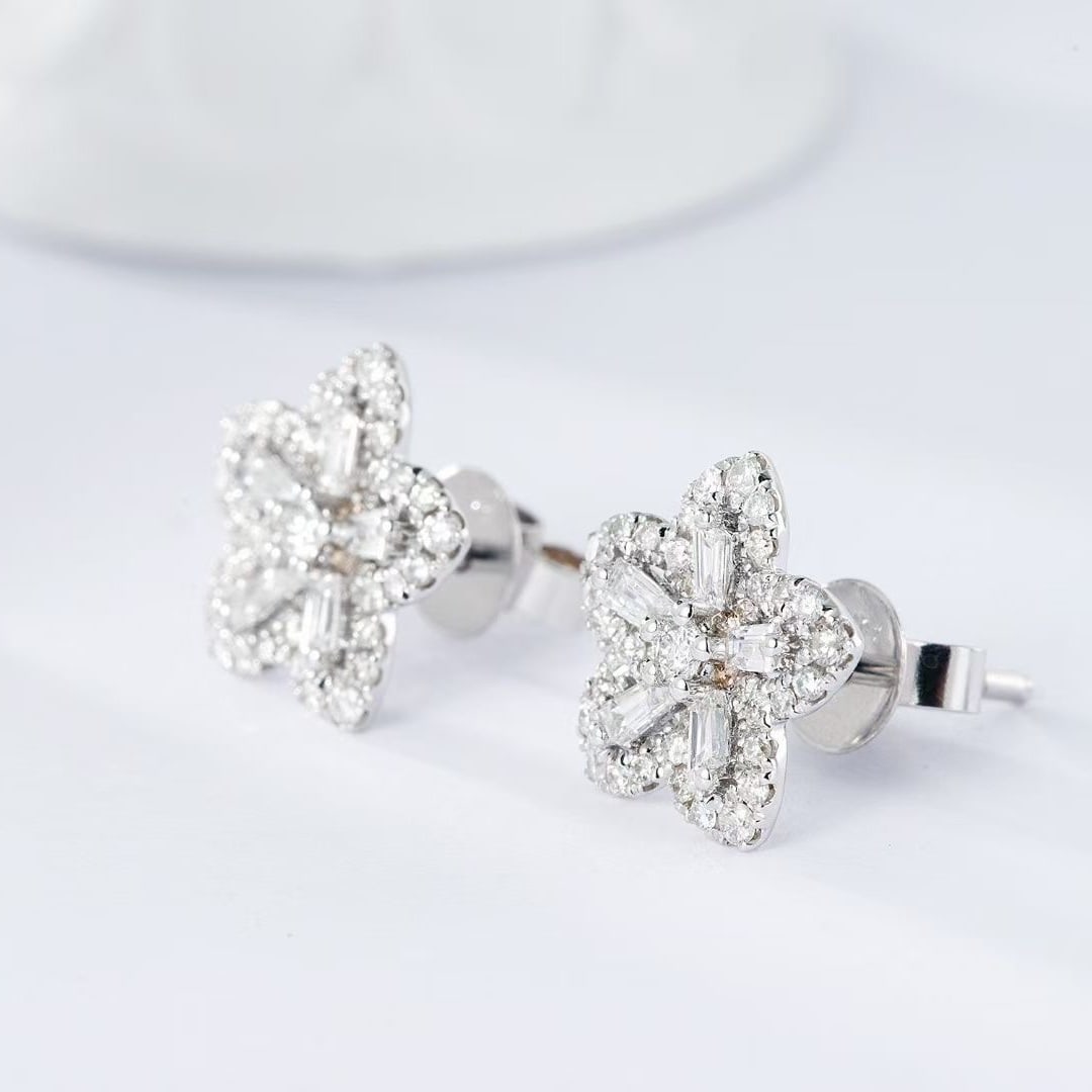 14k Gold 0.46 Ctw Natural H Diamond Earrings - 3