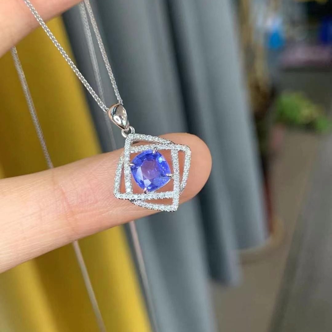 14k Gold 1.33 Ct Natural Sapphire & Diamond Pendant( Without Chain ): Ref:230969237 // gold content:14k gold // main gemstone:sapphire // shape:cushion // carat weight:1. 33ct // color:blue // treatment:natural // // adjacent gemstone 2 : diamond // shape:round //