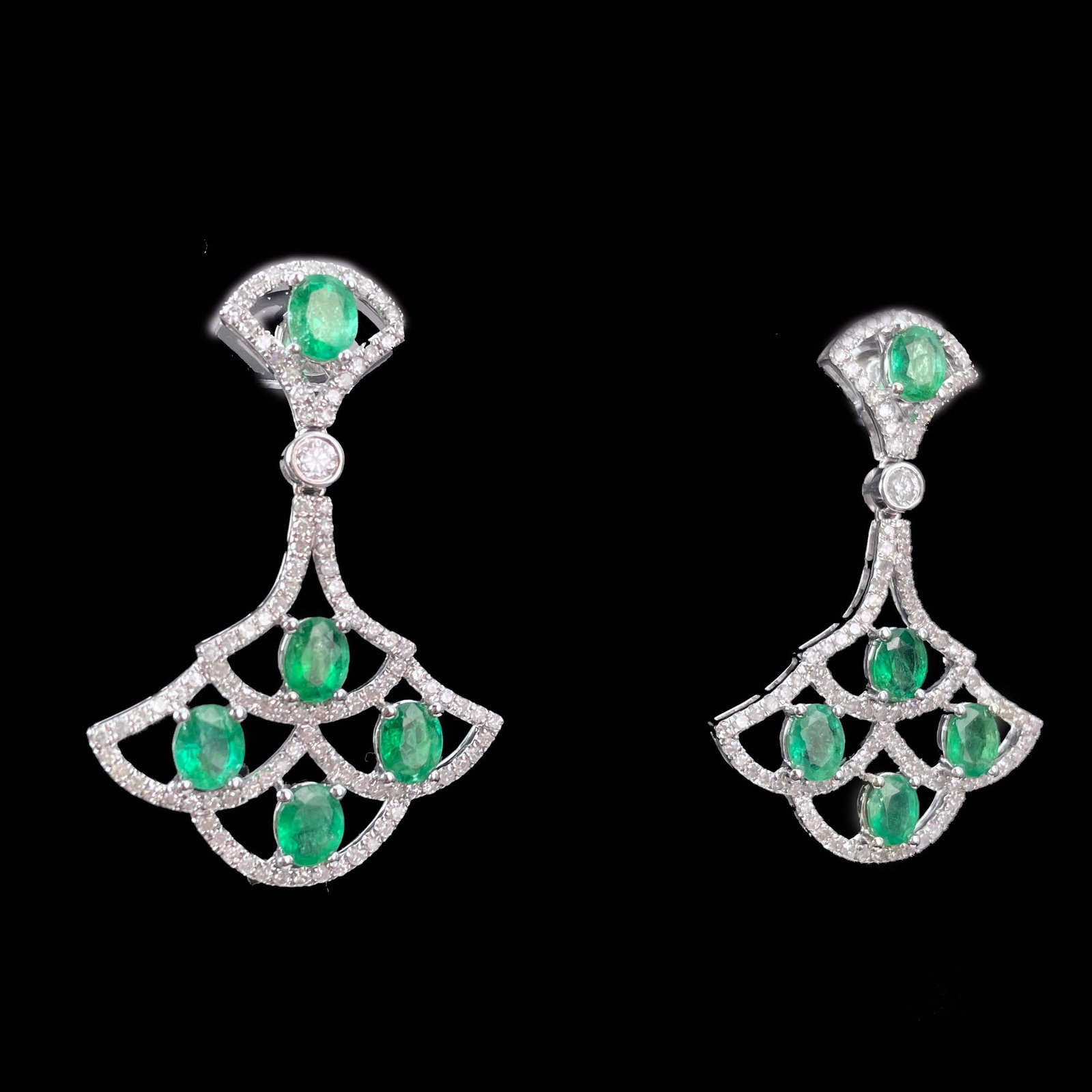 14k Gold 4.31 Ctw Natural Emerald & Diamond Earrings - 4