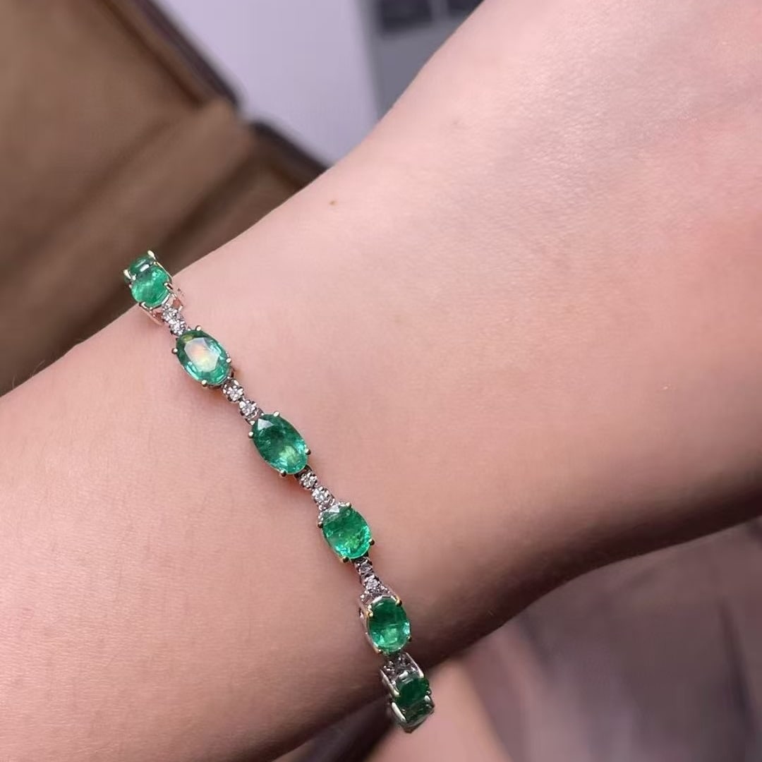 14k Gold 3.65 Ct Natural Emerald & Diamond Bracelet - 3