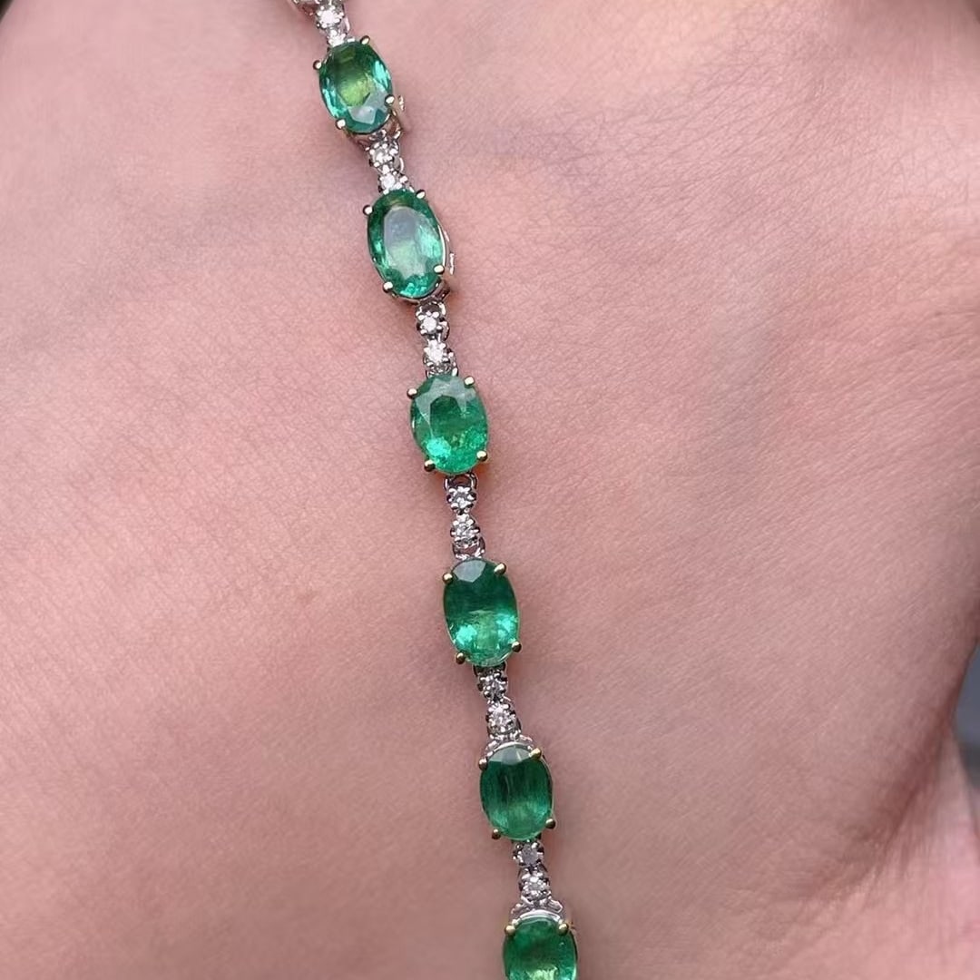 14k Gold 3.65 Ct Natural Emerald & Diamond Bracelet - 4