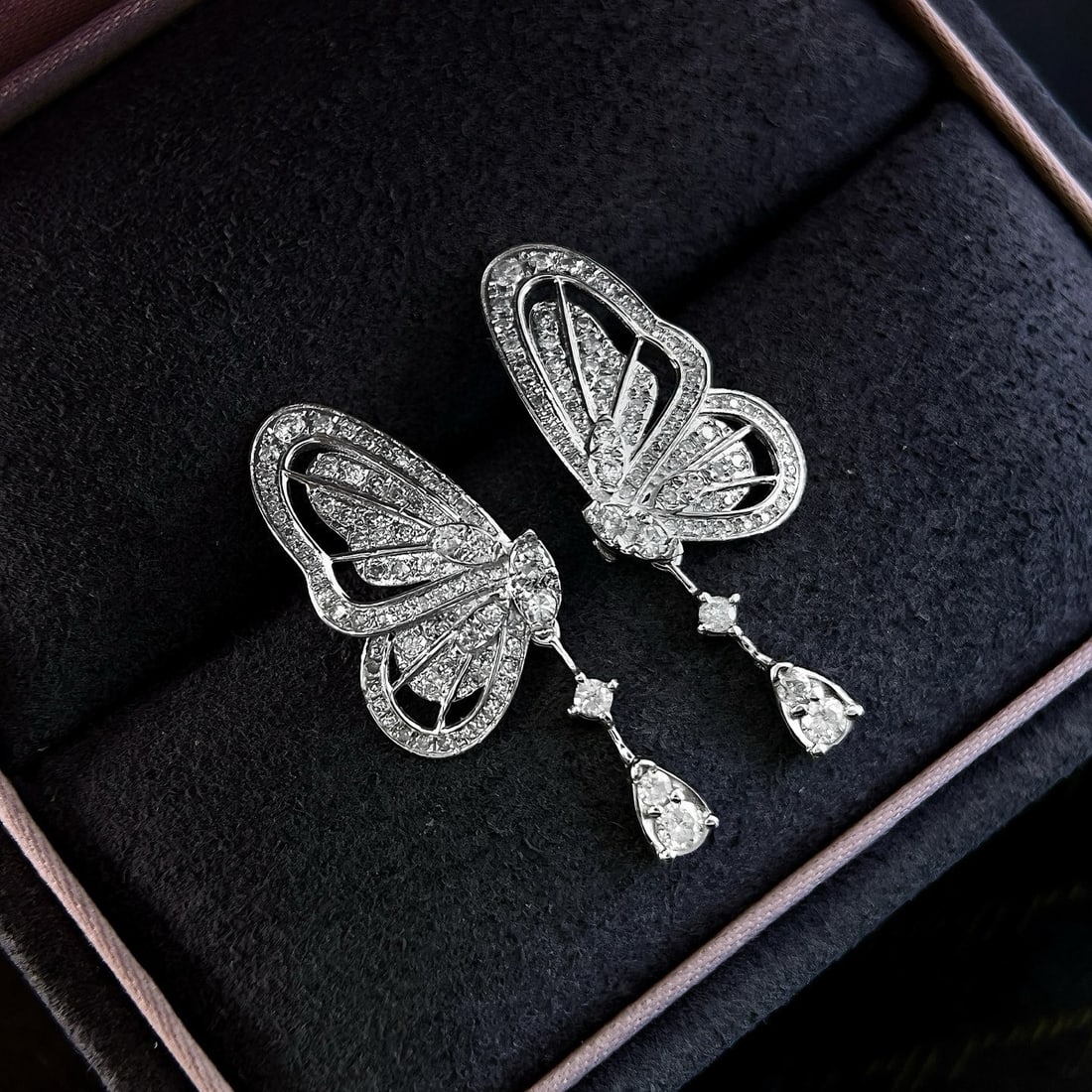 14k Gold 0.56 Ct Natural H Diamond & Butterfly Earrings - 6