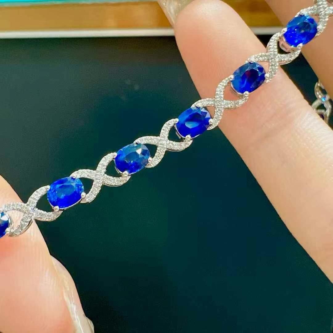 14k Gold 5.57 Ct Natural Sapphire & Diamond Bracelet: Ref:230969147 // gold content:14k gold // main gemstone:sapphire // shape:oval // carat weight:5. 57ct // color:blue // treatment:natural // // adjacent gemstone 2 : diamond // shape:round // clarity
