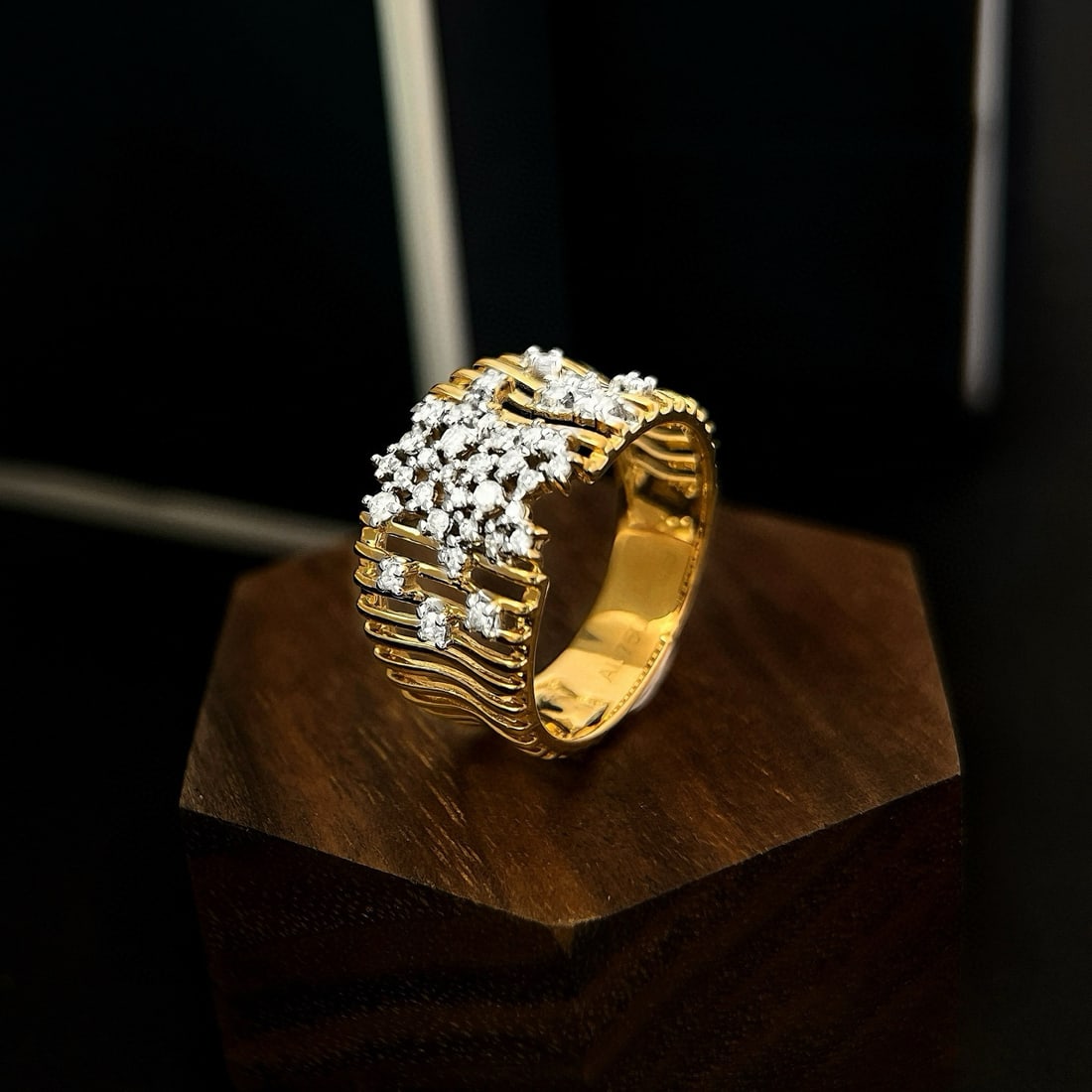 14k Gold 0.4 Ct Natural H Diamond Ring - 4
