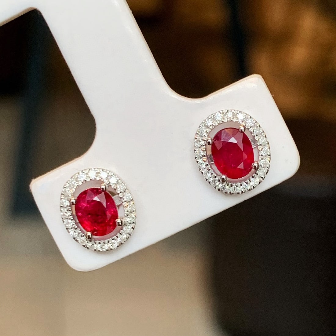 14k Gold 0.91 Ctw Vivid Red Natural Ruby & Diamond Earrings - 4