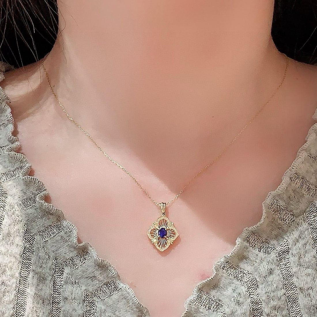 14k Gold 0.58 Ctw Natural Sapphire & Diamond Pendant( Without Chain ) - 7