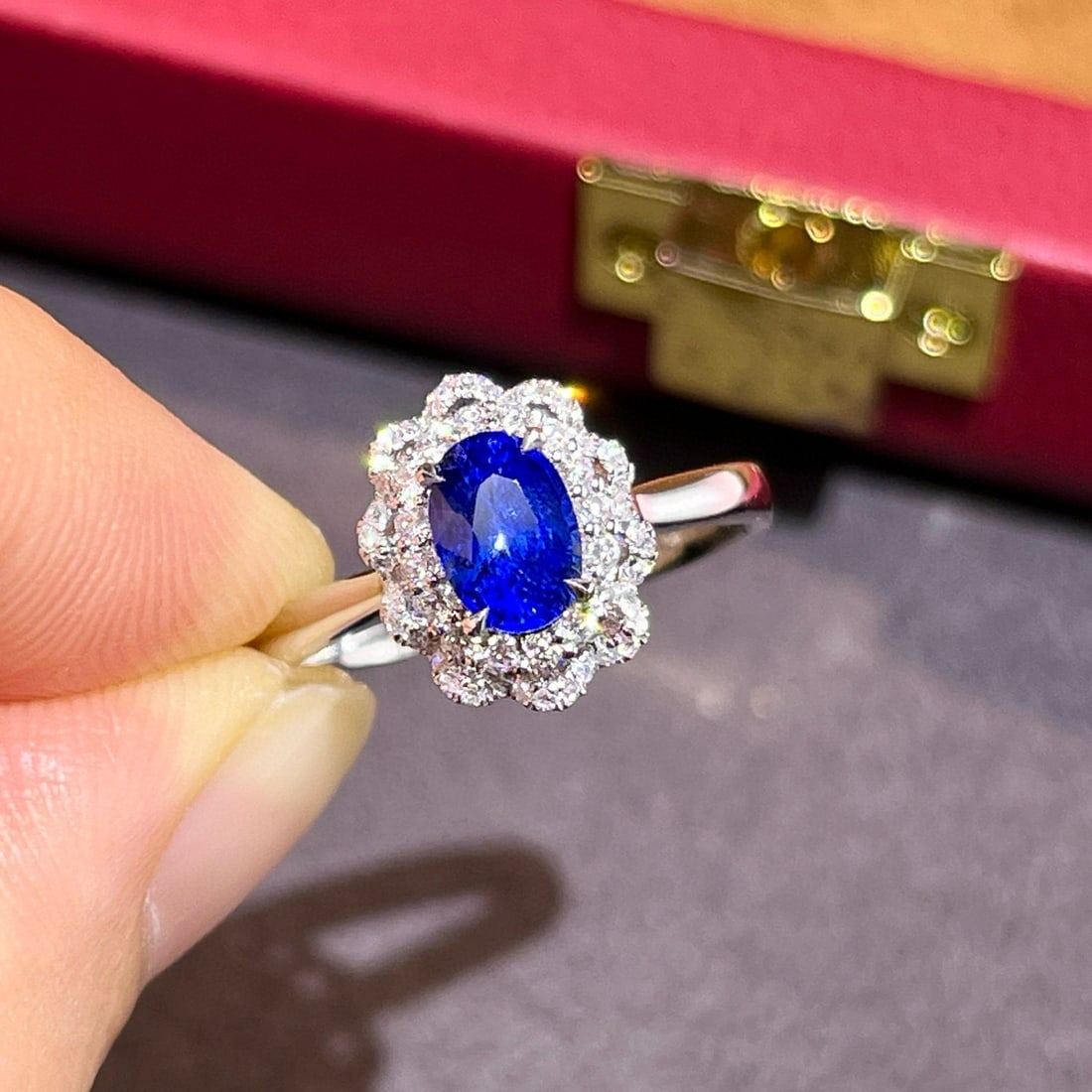 14k Gold 1.35 Ctw Natural Sapphire & Diamond Ring - 3