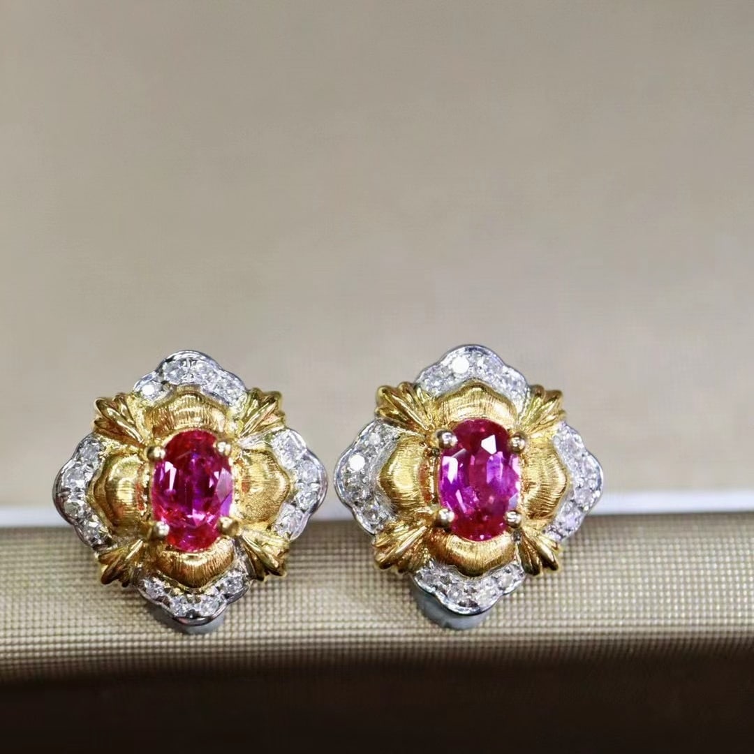 14k Gold 0.63 Ctw Natural Ruby & Diamond Earrings: Ref:230970274 // gold content:14k gold // main gemstone:ruby // shape:oval // carat weight:0. 54ct // color:red // treatment:natural // // adjacent gemstone 2 : diamond // shape:round // carat