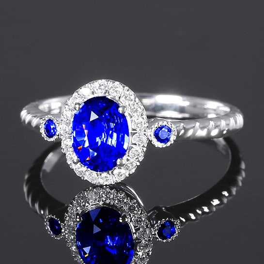14k Gold 0.84 Ctw Natural Sapphire & Diamond Ring - 2