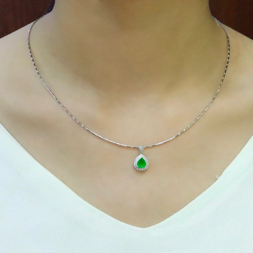 14k Gold 0.82 Ctw Vivid Green Natural Emerald & Diamond Pendant( Without Chain ) - 5