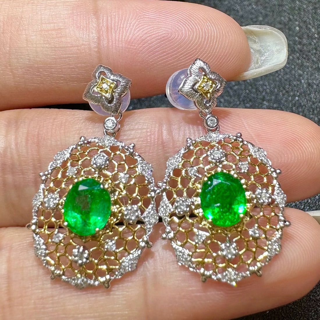 14k Gold 1.75 Ctw Vivid Green Natural Emerald & Diamond Earrings - 2