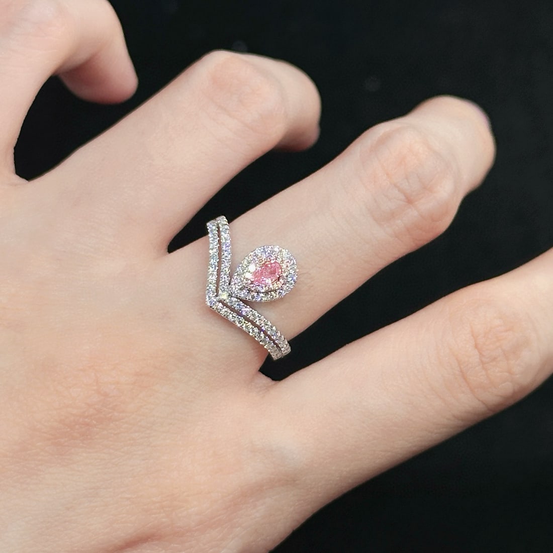 14k Gold 0.12 Ct Natural Pink Diamond & Diamond Ring - 3