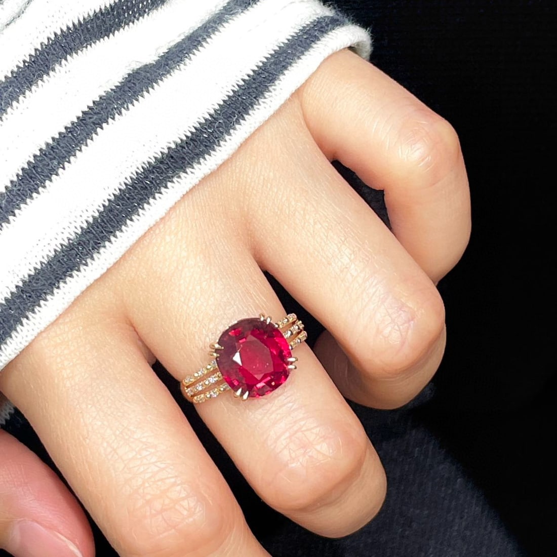 14k Gold 3.66 Ct Natural Tourmaline & Diamond Ring - 6