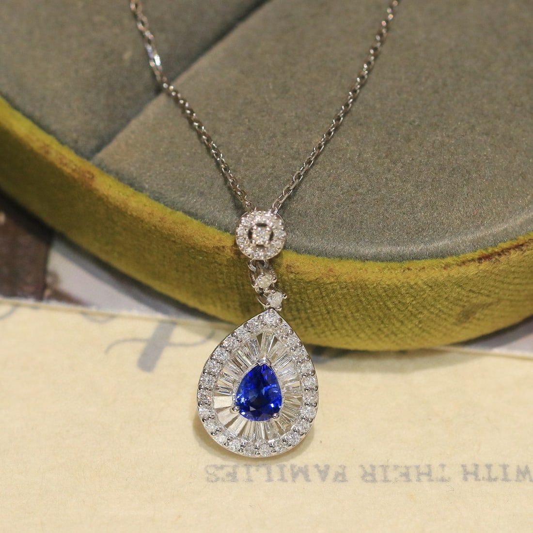 14k Gold 1.00 Ctw Natural Sapphire & Diamond Pendant( Without Chain ) - 4