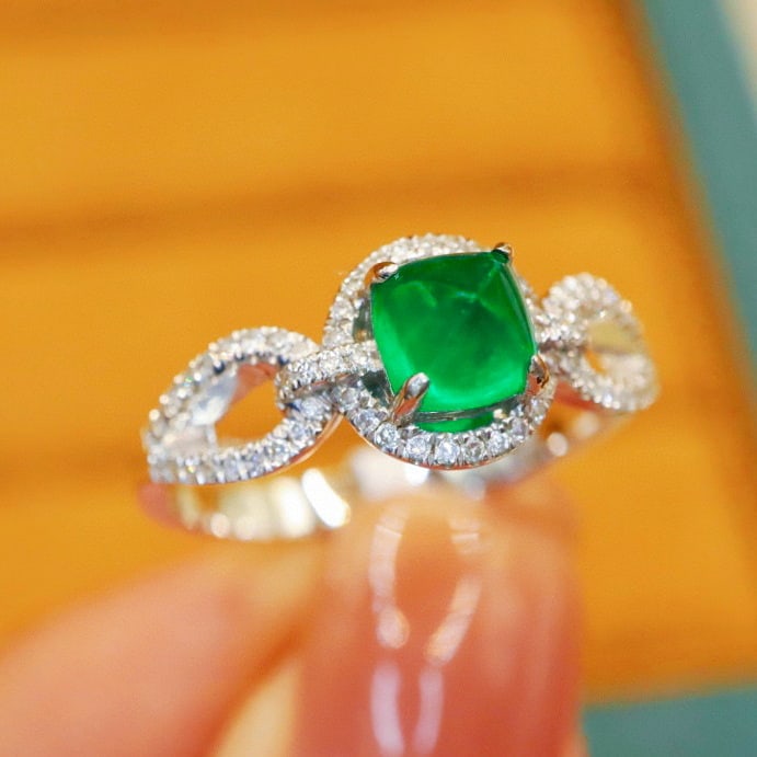 14k Gold 0.98 Ctw Vivid Green Natural Emerald & Diamond Ring - 3