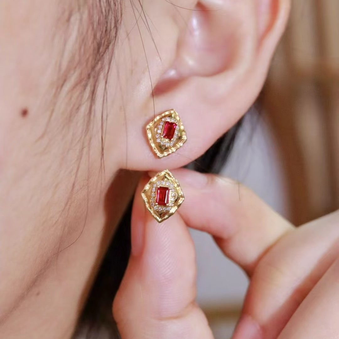 14k Gold 0.39 Ctw Natural Ruby & Diamond Earrings - 4