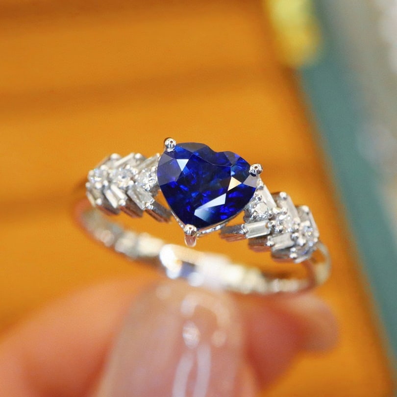 14k Gold 1.20 Ctw Natural Sapphire & Diamond Ring - 2