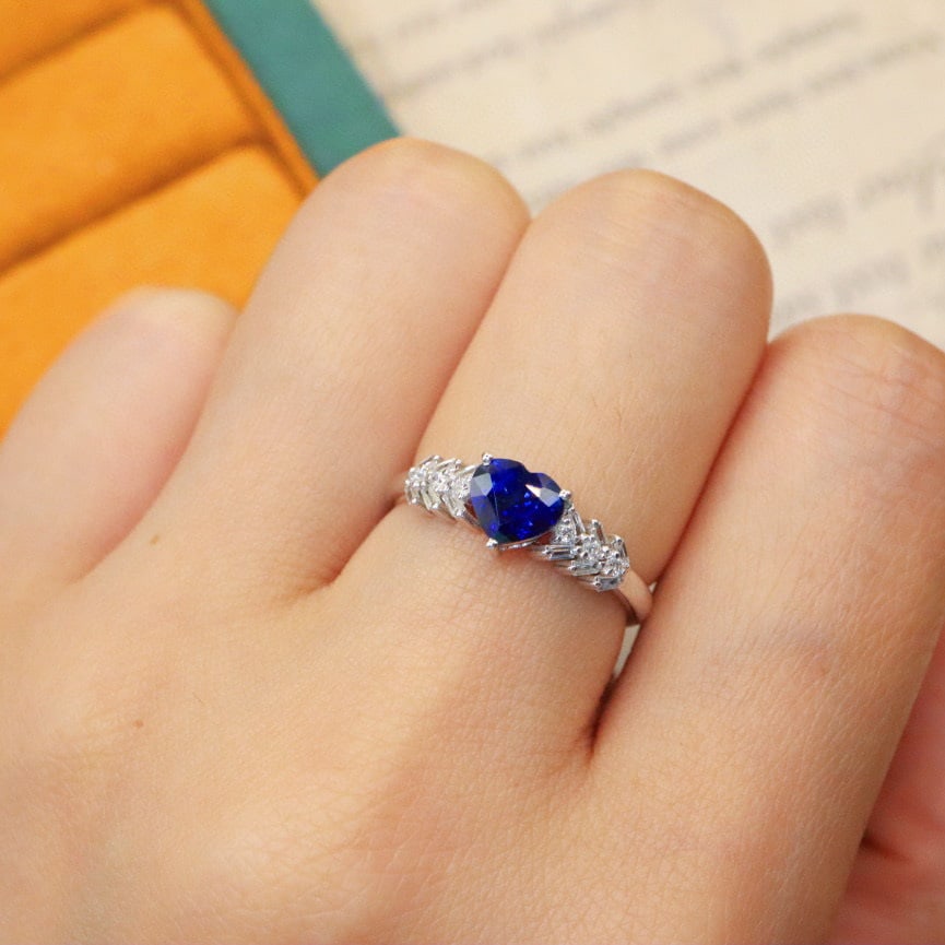 14k Gold 1.20 Ctw Natural Sapphire & Diamond Ring - 5