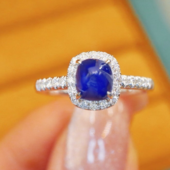 14k Gold 2.02 Ctw Natural Sapphire & Diamond Ring: Ref:230970435 // gold content:14k gold // ring size:7. 25us // // main gemstone:sapphire // shape:suger-loaf // carat weight:1. 76ct // color:royal blue // treatment:natural // // adjacent gemstone 2