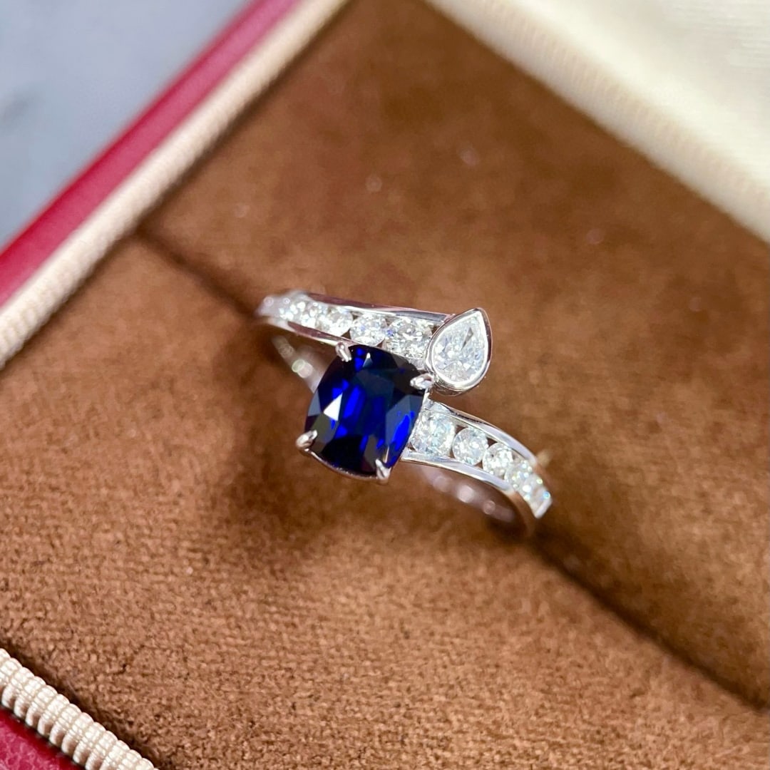 14k Gold 2.12 Ctw Natural Sapphire & Diamond Ring - 2