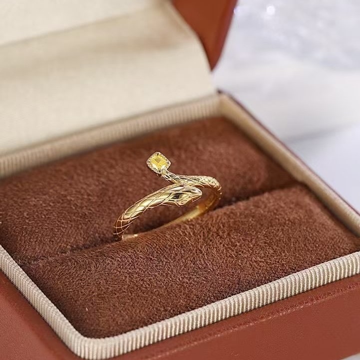 14k Gold 0.09 Ct Natural Yellow Diamond Ring - 3
