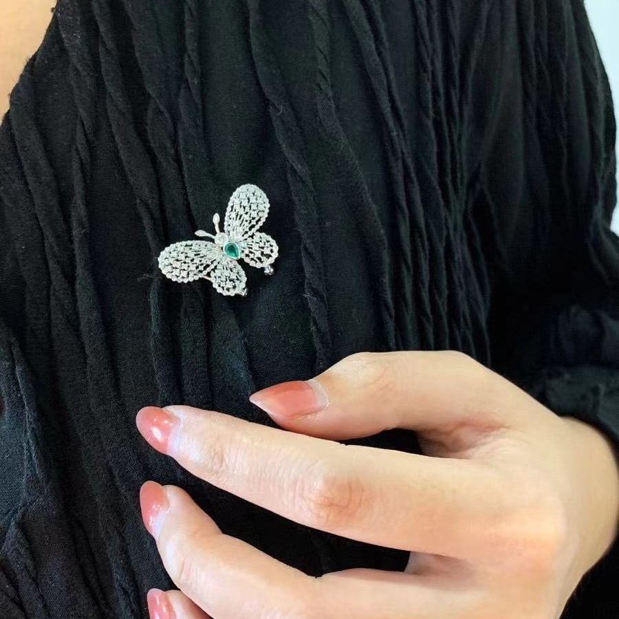 14k Gold 0.90 Ctw Natural Emerald & Diamond & Butterfly Brooch/pendant( Without Chain ) - 5
