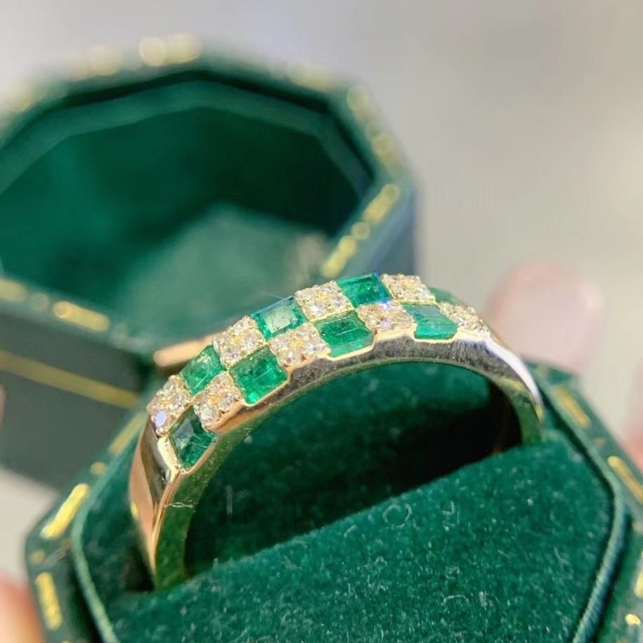 14k Gold 0.91 Ctw Natural Emerald & Diamond Ring - 3