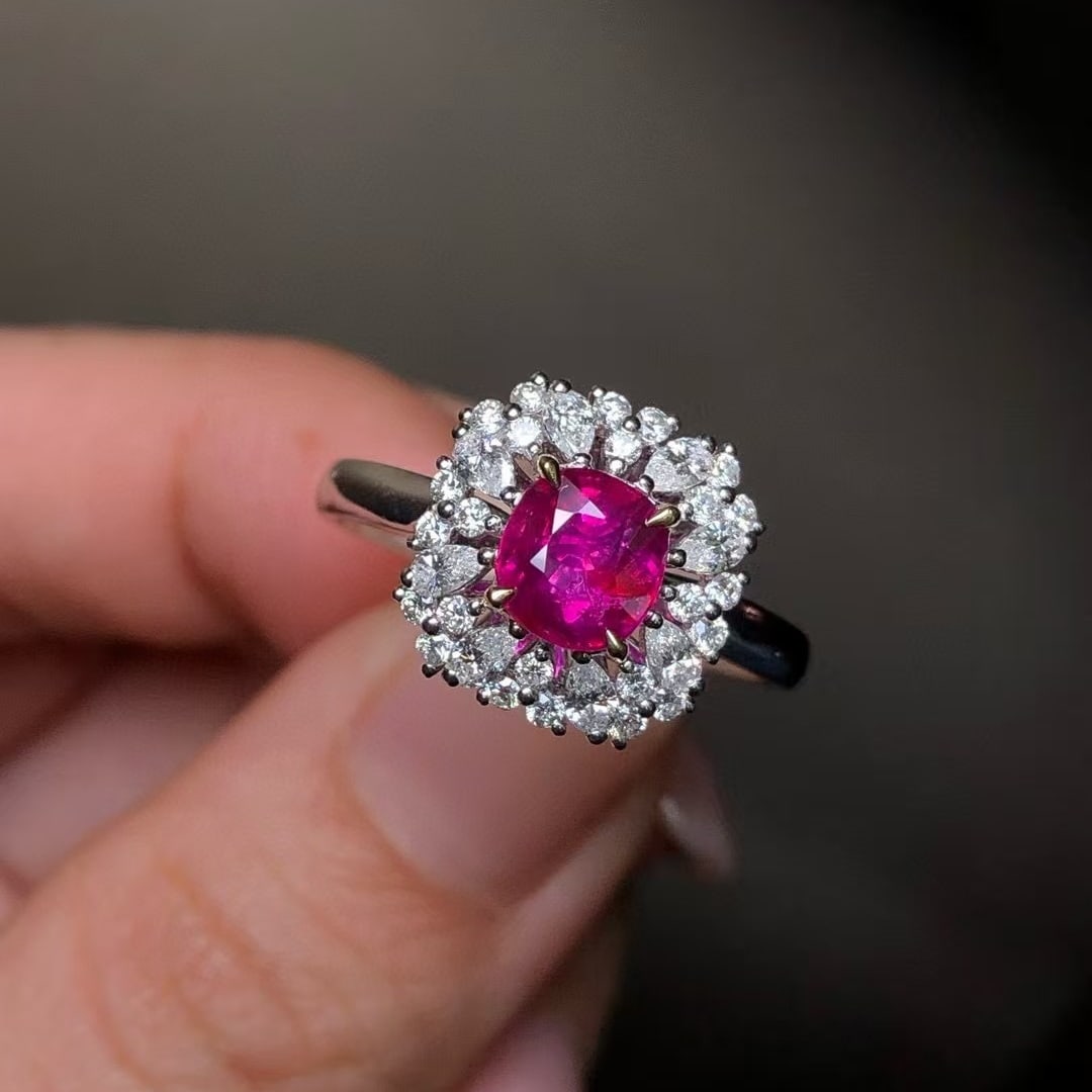 14k Gold 1.76 Ctw Natural Ruby & Diamond Ring: Ref:230971090 // gold content:14k gold // ring size:7. 25us // // main gemstone:ruby // shape:cushion // carat weight:1. 23ct // color:red // treatment:natural // // adjacent gemstone 2 : diamond //