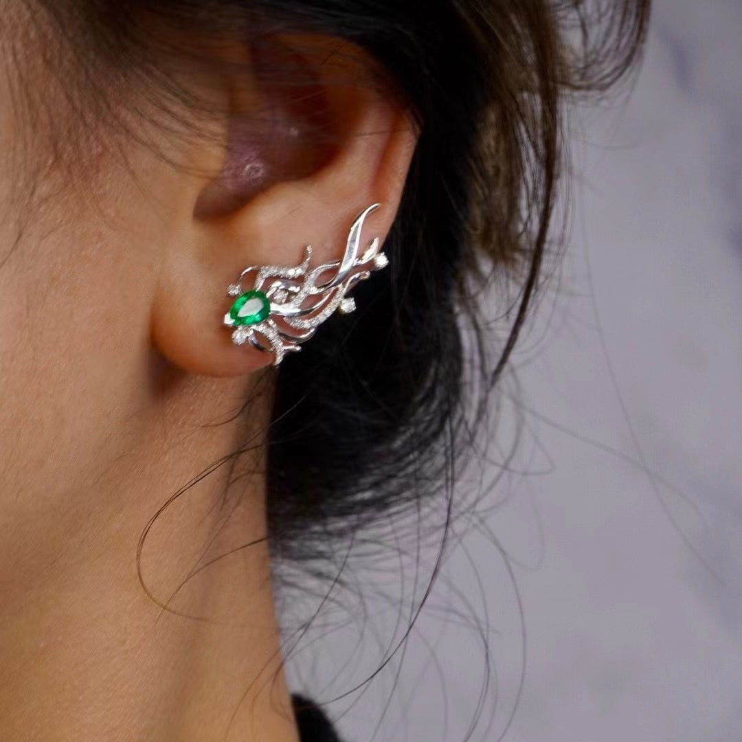 14k Gold 1.04 Ctw Vivid Green Natural Emerald & Diamond Earrings - 6