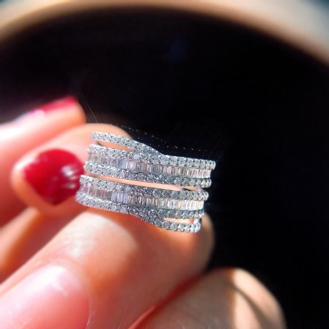 14k Gold 0.85 Ct Natural H Diamond Ring - 4