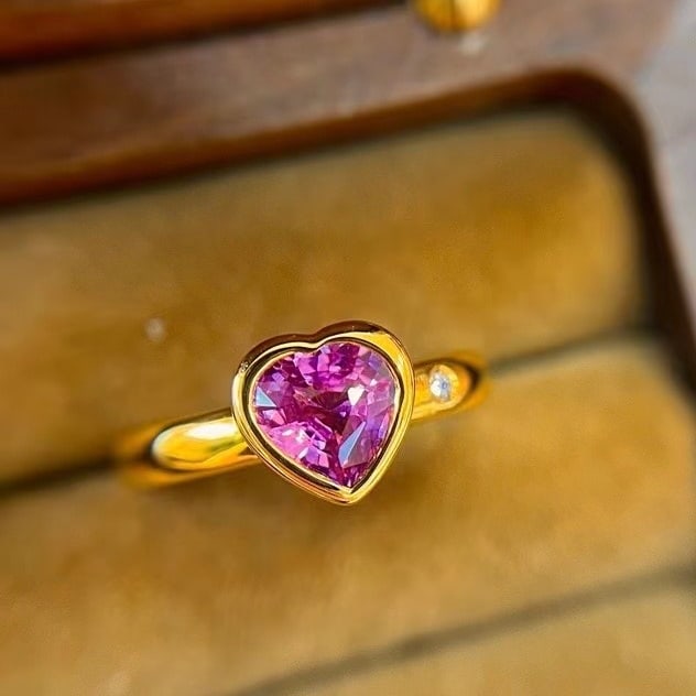 14k Gold 1.12 Ctw Natural Sapphire & Diamond Ring: Ref:230971126 // gold content:14k gold // ring size:7. 25us // // main gemstone:sapphire // shape:heart // carat weight:1. 10ct // color:pink // treatment:natural // // adjacent gemstone 2 : diamond /