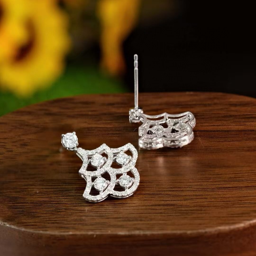 14k Gold 0.96 Ct Natural H Diamond Earrings - 4