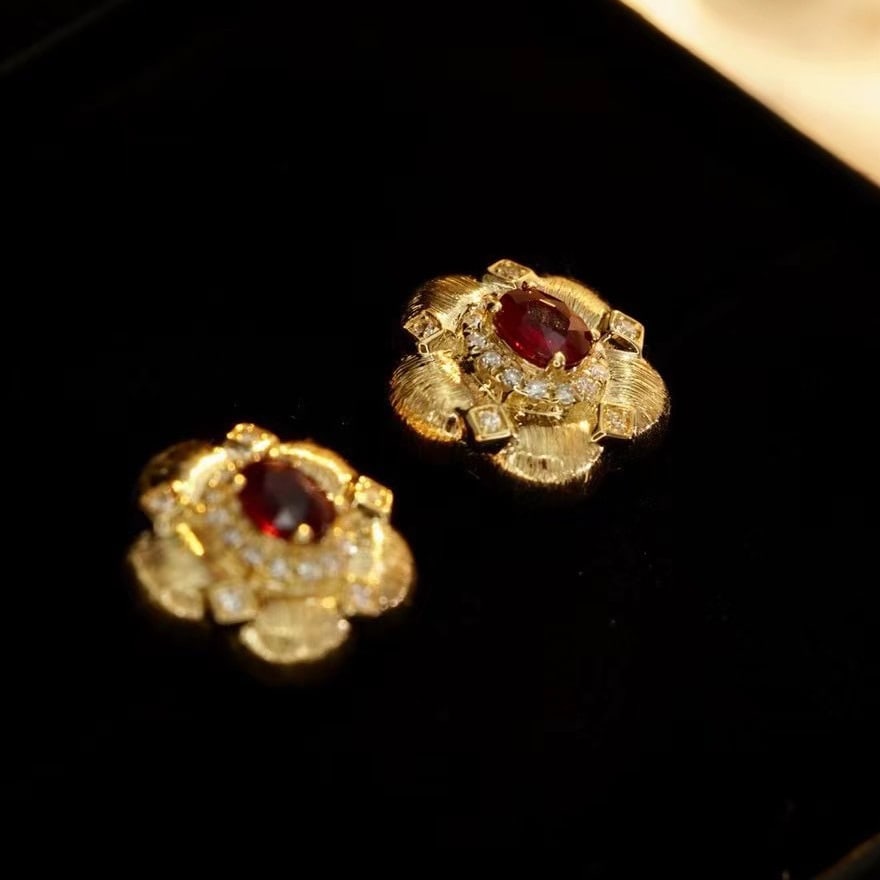 14k Gold 0.54 Ctw Natural Ruby & Diamond Earrings - 6