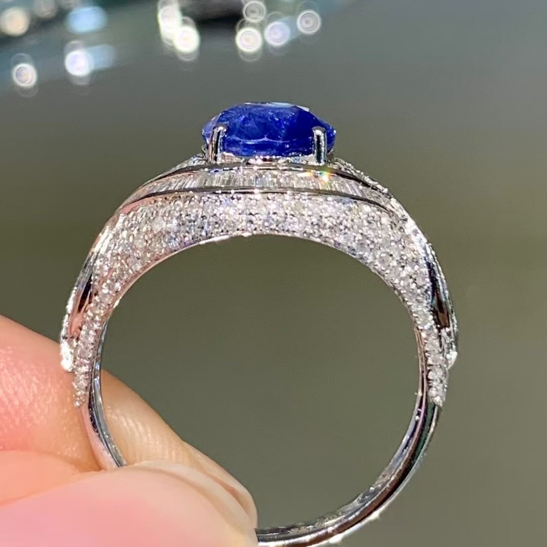 14k Gold 2.65 Ct Natural Sapphire & Diamond Ring - 4