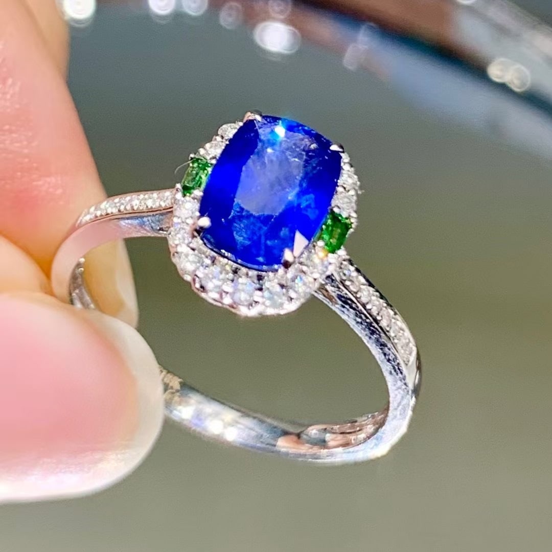 14k Gold 1.65 Ct Natural Sapphire & Diamond Ring - 4