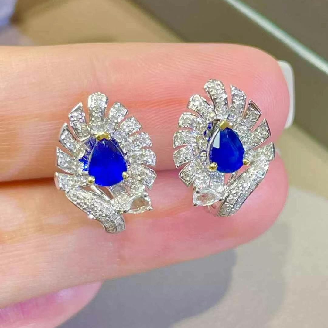 14k Gold 0.62 Ct Natural Sapphire & Diamond Earrings: Ref:230971193 // gold content:14k gold // main gemstone:sapphire // shape:pear // carat weight:0. 62ct // color:royal blue // treatment:natural // // adjacent gemstone 2 : diamond // shape:round //