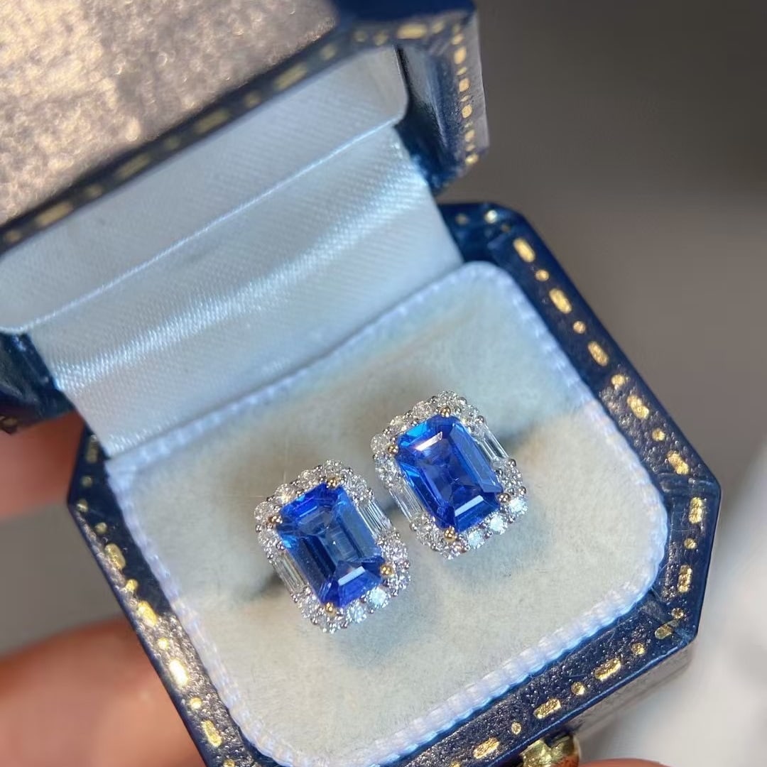 14k Gold 1.86 Ctw Natural Sapphire & Diamond Earrings - 4
